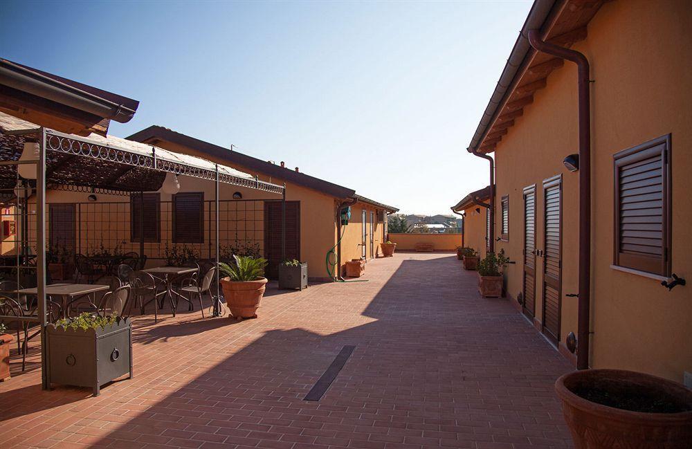 "La Terrazza Di Castiglione" Appartamenti Vacanza Castiglione della Pescaia Bagian luar foto